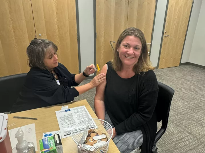  Morris Hospital Hosting Influenza Vaccine Clinics